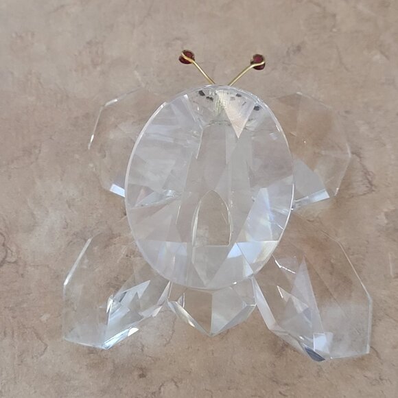 Crystal Butterfly on Oval Base - Picture 6 of 6